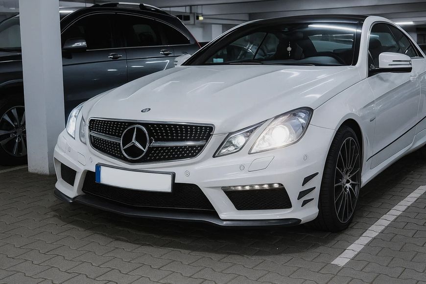 Передня решітка (2009-2013, Diamond Silver) для Mercedes E-сlass coupe C207 рр