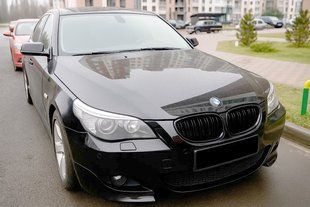 Ноздри M-Look (черный глянец) для BMW 5 серия E-60/61 2003-2010 гг